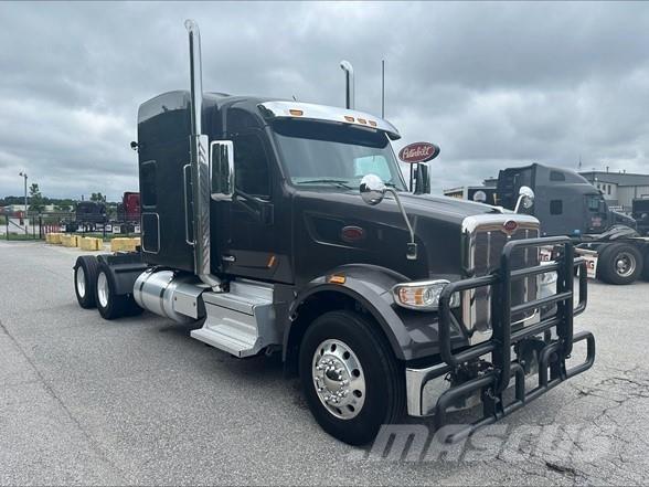 Peterbilt 567 Sadulveokid