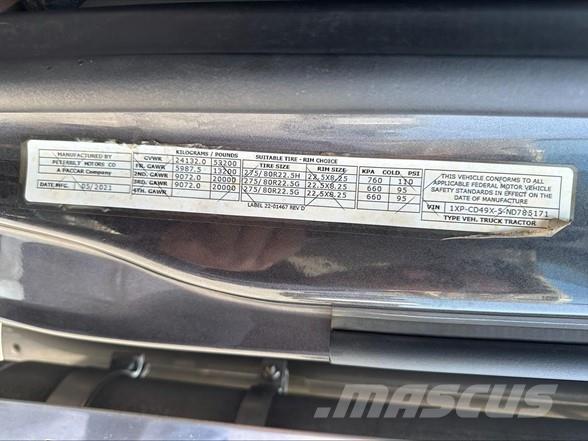 Peterbilt 567 Sadulveokid