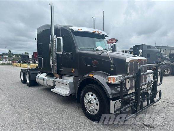 Peterbilt 567 Sadulveokid