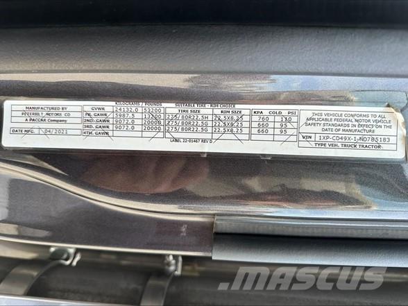 Peterbilt 567 Sadulveokid