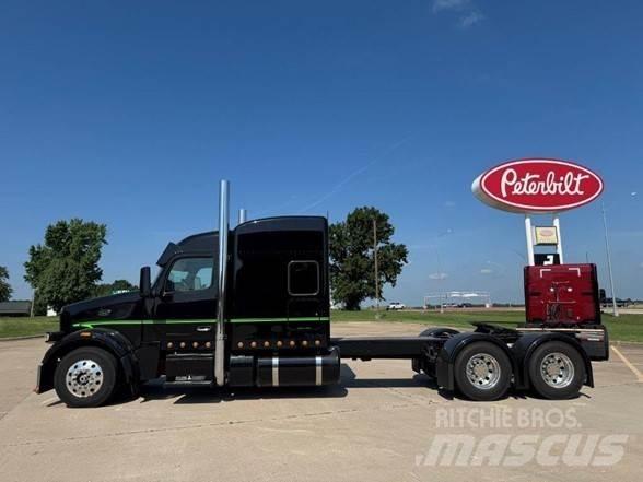 Peterbilt 567 Sadulveokid