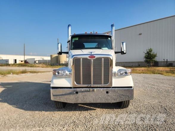 Peterbilt 567 Sadulveokid