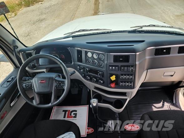 Peterbilt 567 Sadulveokid