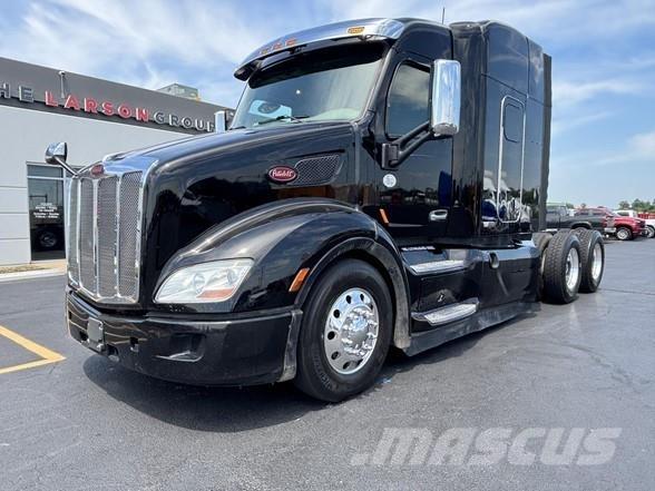 Peterbilt 579 Sadulveokid