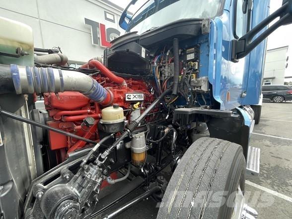 Peterbilt 579 Sadulveokid