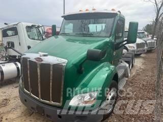 Peterbilt 579 Sadulveokid
