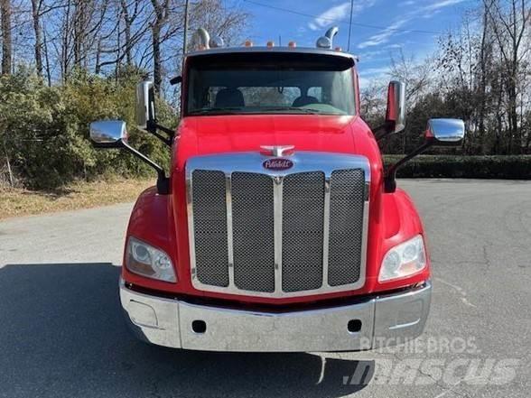 Peterbilt 579 Sadulveokid