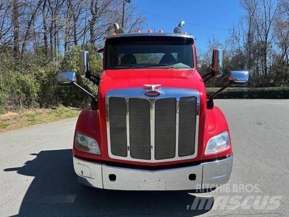 Peterbilt 579 Sadulveokid
