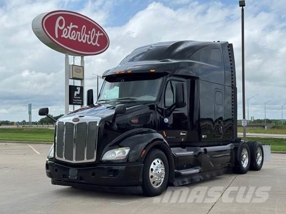 Peterbilt 579 Sadulveokid