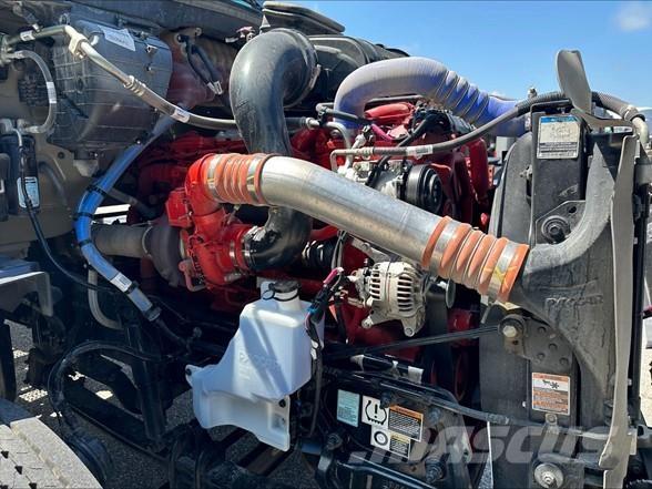 Peterbilt 579 Sadulveokid