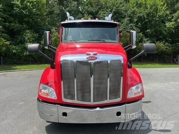 Peterbilt 579 Sadulveokid