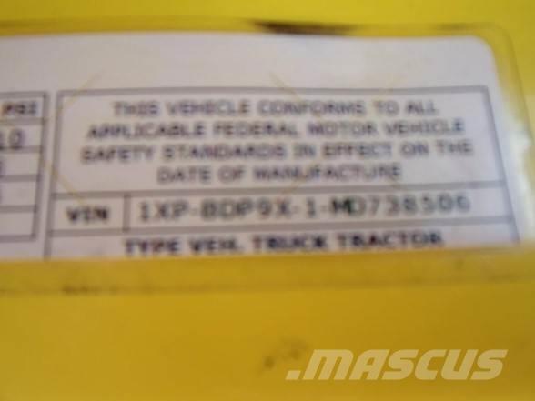 Peterbilt 579 Sadulveokid