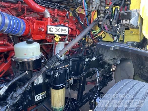 Peterbilt 579 Sadulveokid