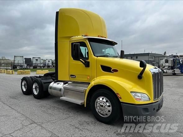 Peterbilt 579 Sadulveokid
