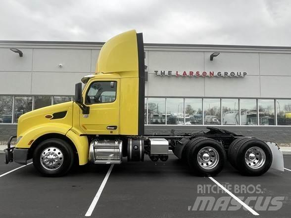 Peterbilt 579 Sadulveokid