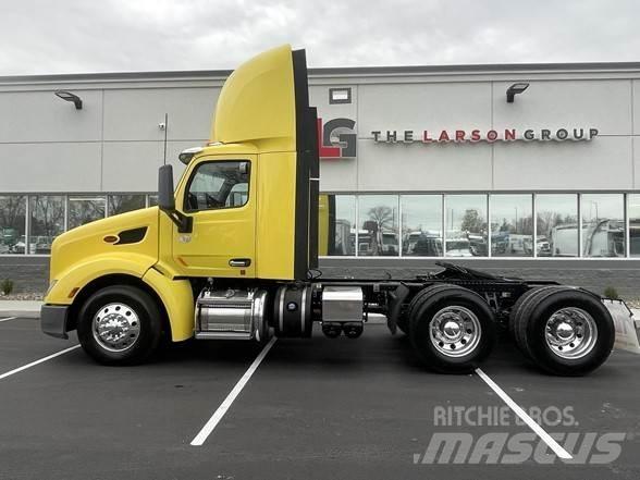 Peterbilt 579 Sadulveokid