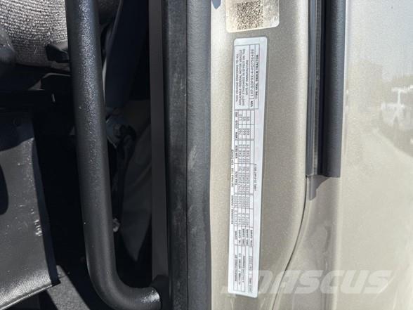 Peterbilt 579 Sadulveokid