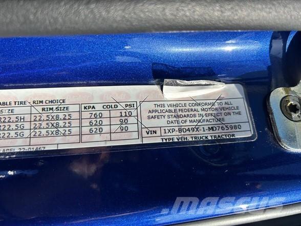 Peterbilt 579 Sadulveokid