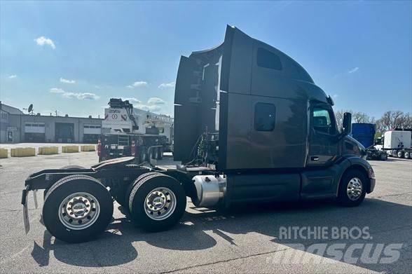 Peterbilt 579 Sadulveokid