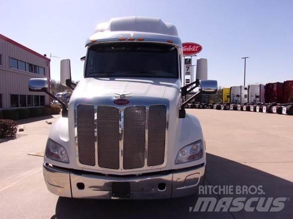 Peterbilt 579 Sadulveokid