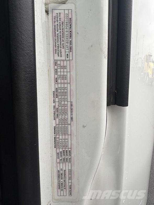 Peterbilt 579 Sadulveokid