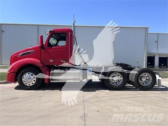 Peterbilt 579 Sadulveokid