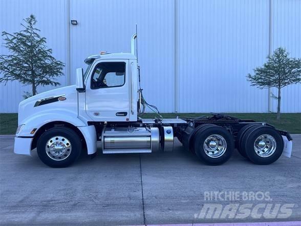 Peterbilt 579 Sadulveokid
