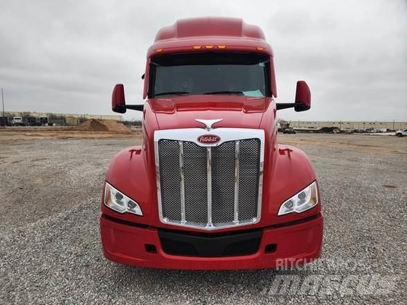Peterbilt 579 Sadulveokid
