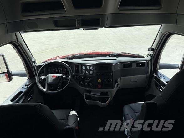 Peterbilt 579 Sadulveokid