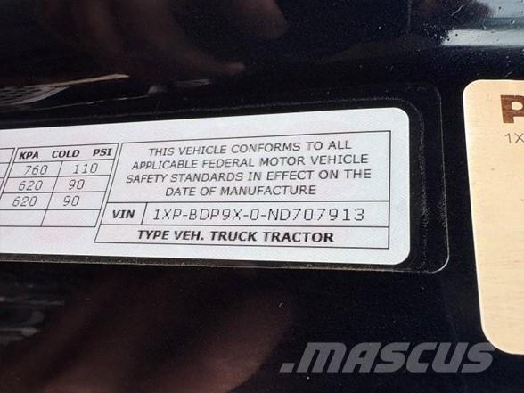 Peterbilt 579 Sadulveokid