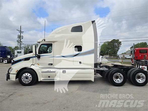 Peterbilt 579 Sadulveokid