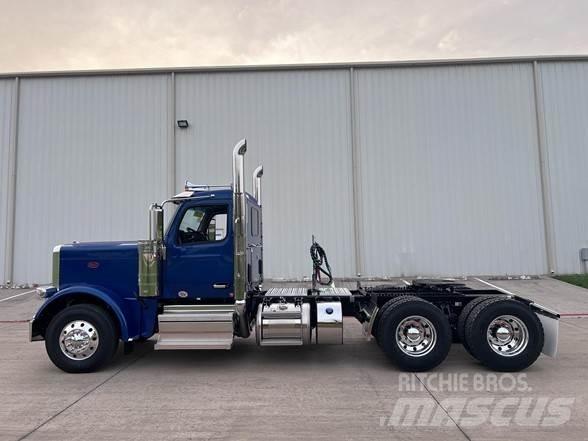Peterbilt 589 Sadulveokid