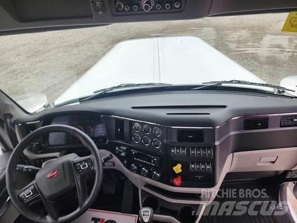 Peterbilt 589 Sadulveokid