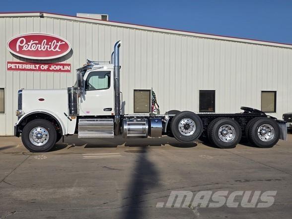 Peterbilt 589 Sadulveokid