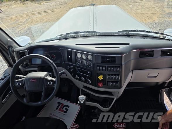 Peterbilt 589 Sadulveokid