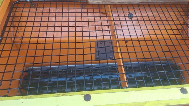 Rauch UKS 100 Liivapuisturid ja soolapuisturid