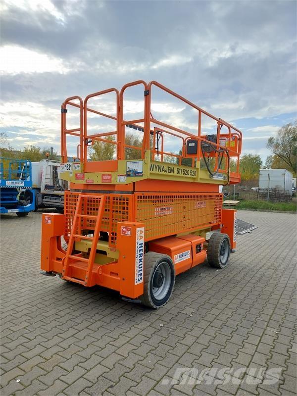 JLG 4069 Käärtõstukid