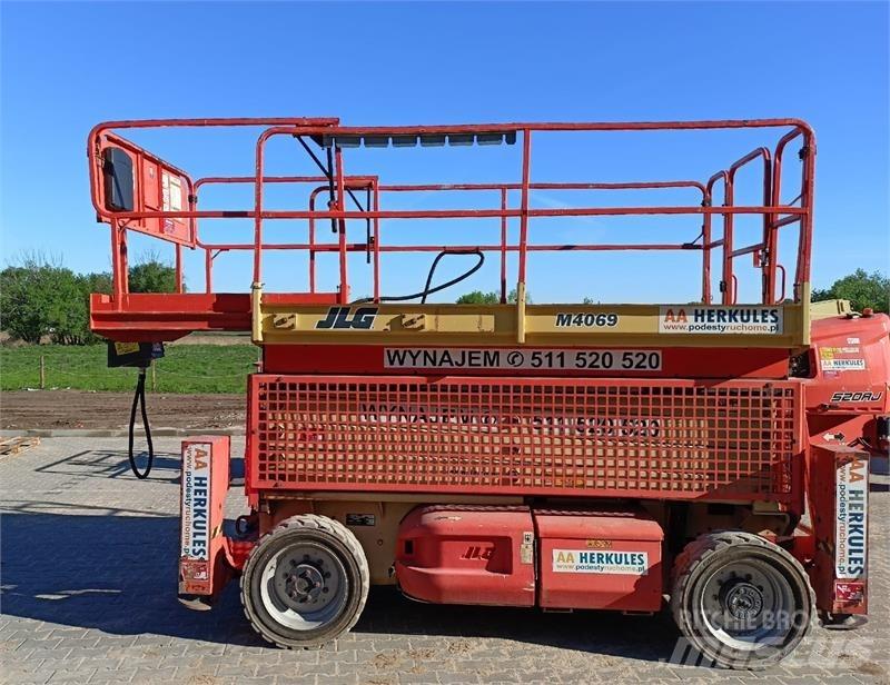 JLG 4069 Käärtõstukid