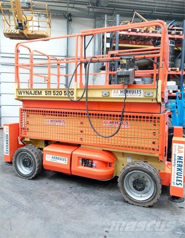 JLG 4069 Käärtõstukid