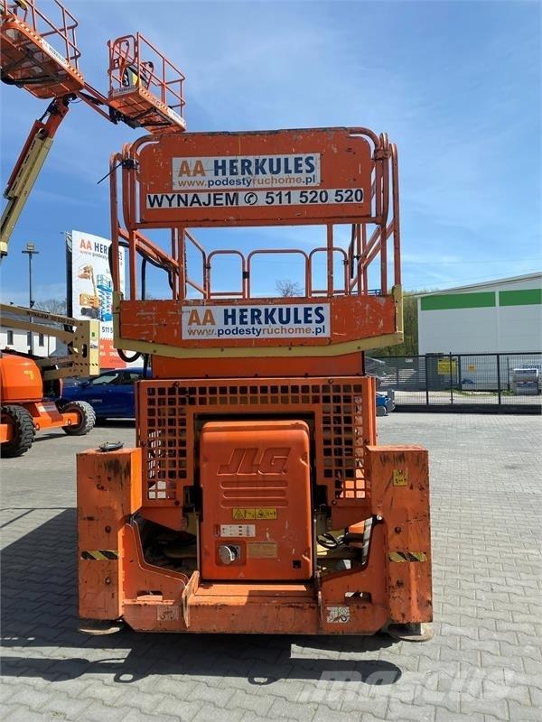 JLG 4069 Käärtõstukid