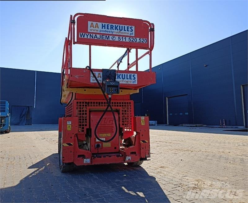 JLG 4069 Käärtõstukid
