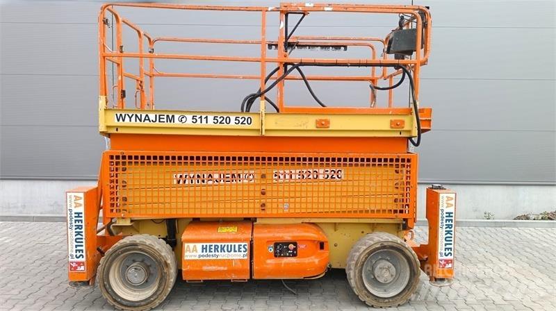 JLG 4069 Käärtõstukid