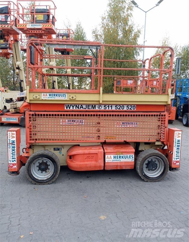 JLG 4069 Käärtõstukid