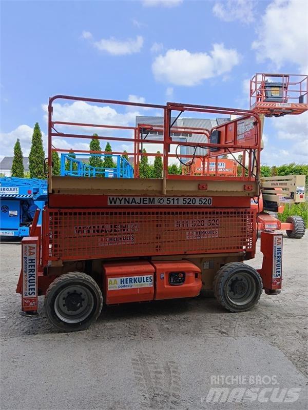 JLG 4069 Käärtõstukid