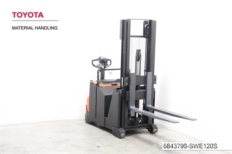 BT SWE120S Järelkäidavad virnastajad