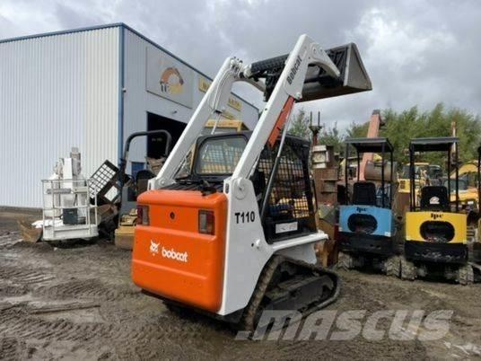 Bobcat T110 Joystick Väikelaadurid
