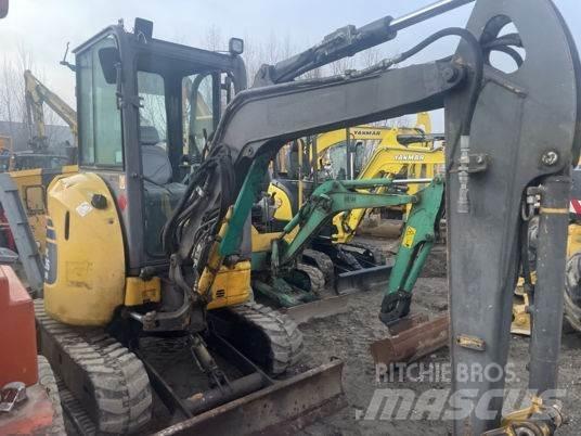 Komatsu PC26MR-3 Miniekskavaatorid < 7 t