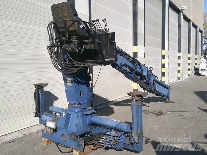 Atlas AK 140.1 V9/2 Autotõstukid