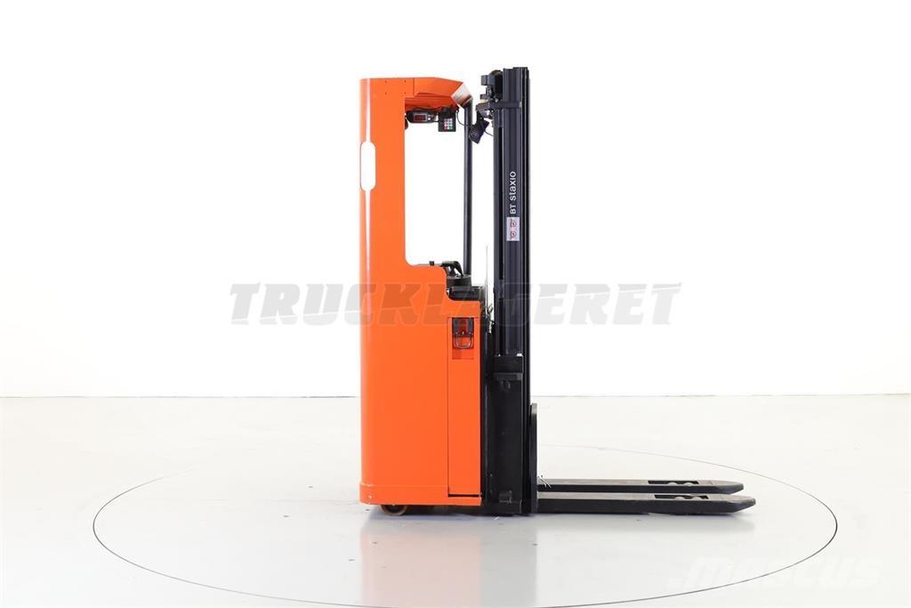 BT SSE 135 Platvormiga virnastajad