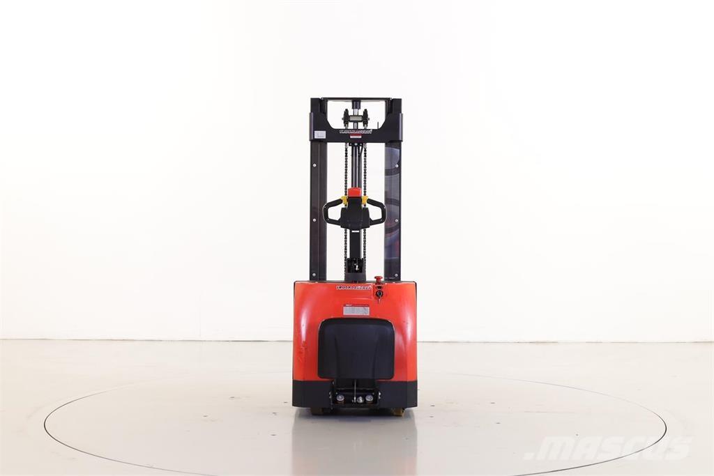 EP ES12-RS Järelkäidavad virnastajad